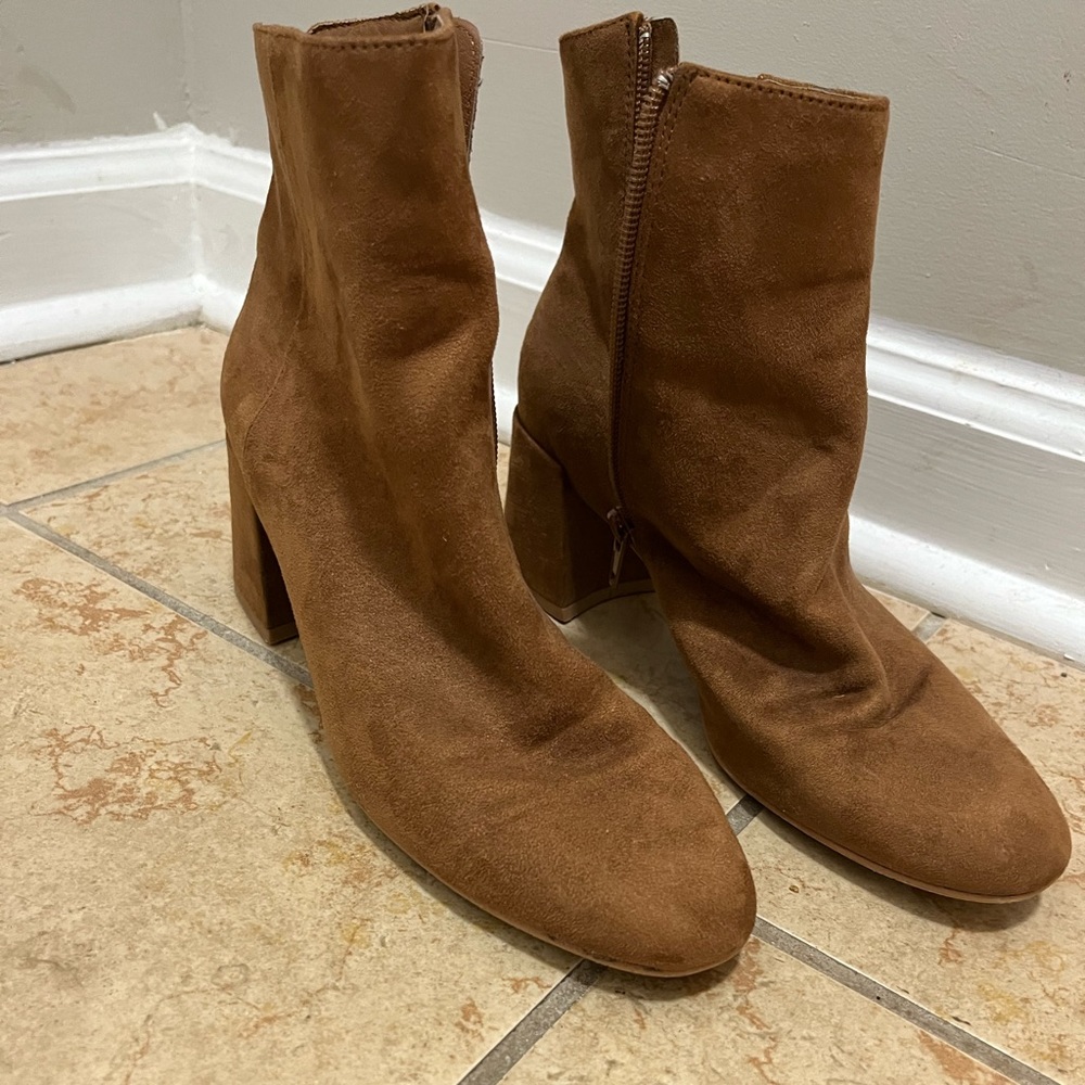 Chinese Laundry Suede Tan Booties